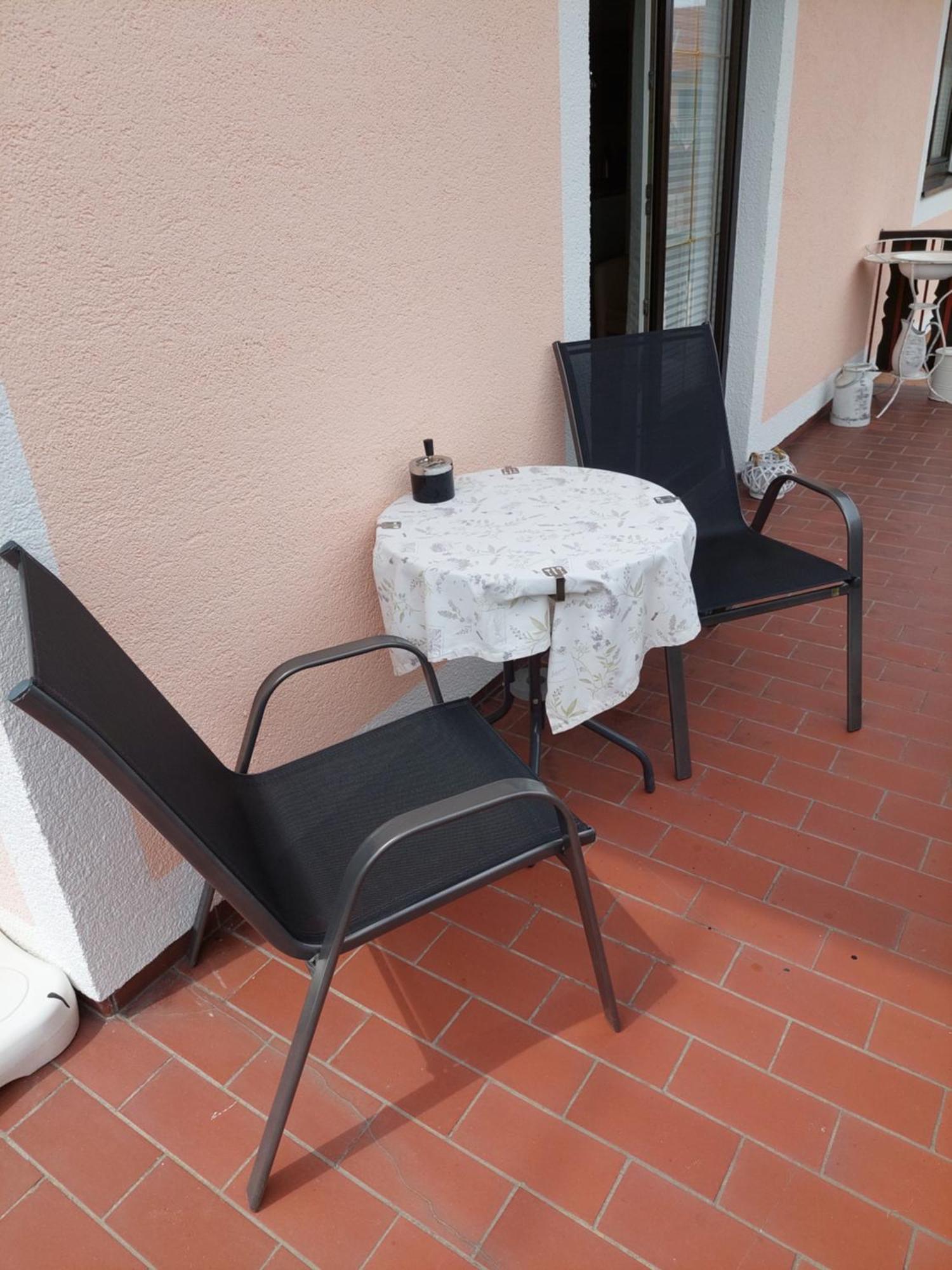 Wohnung mit Charme in Pinsdorf Exterior foto