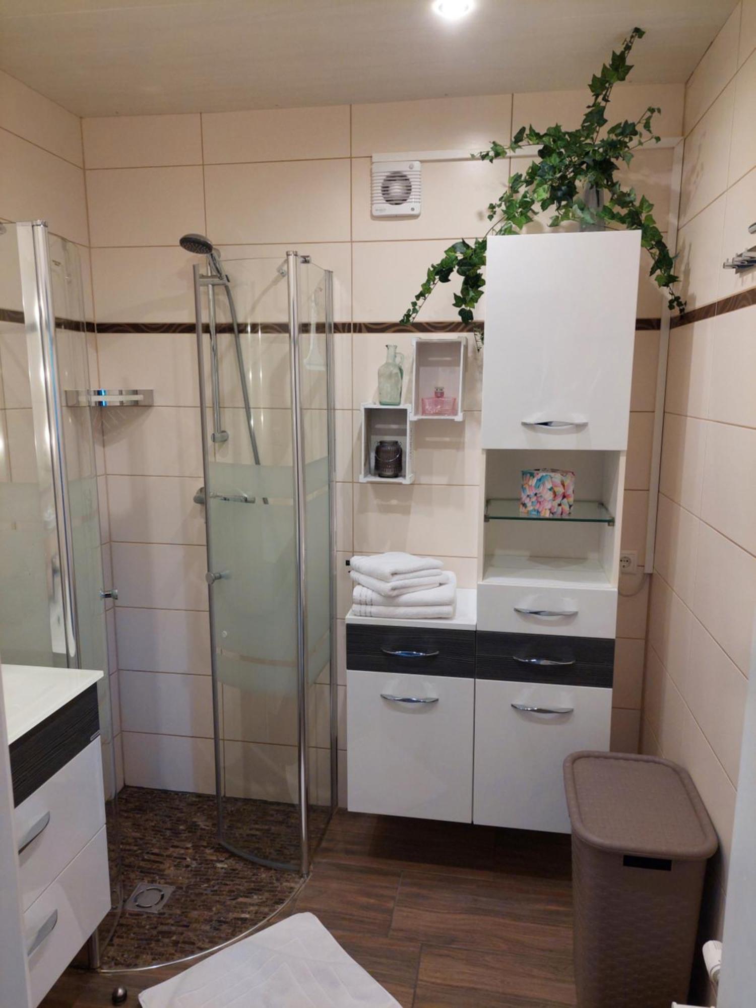 Wohnung mit Charme in Pinsdorf Exterior foto