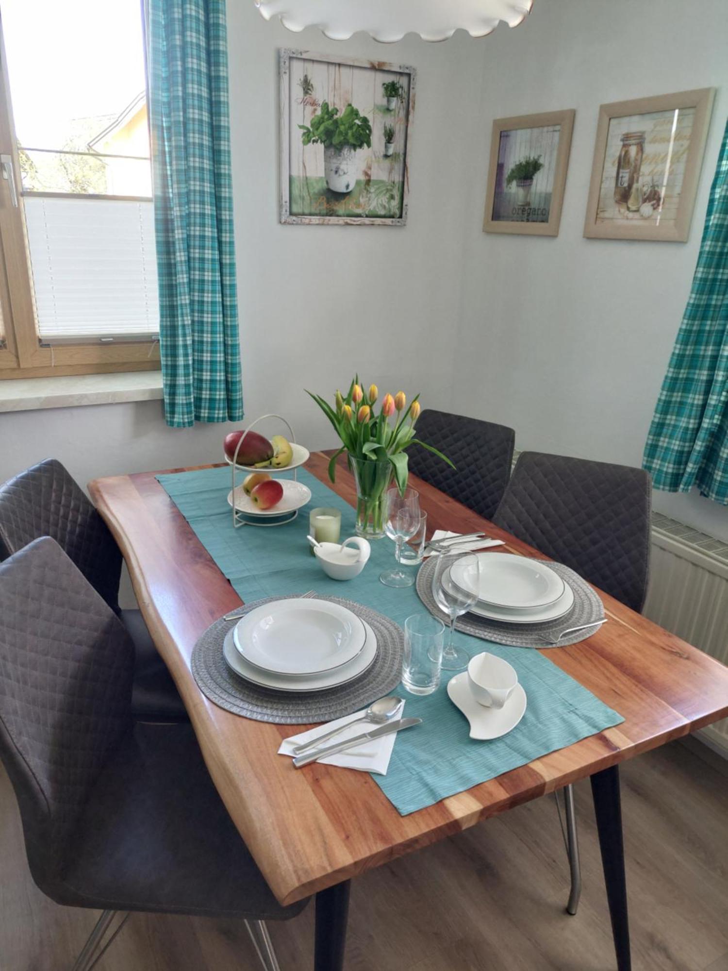 Wohnung mit Charme in Pinsdorf Exterior foto